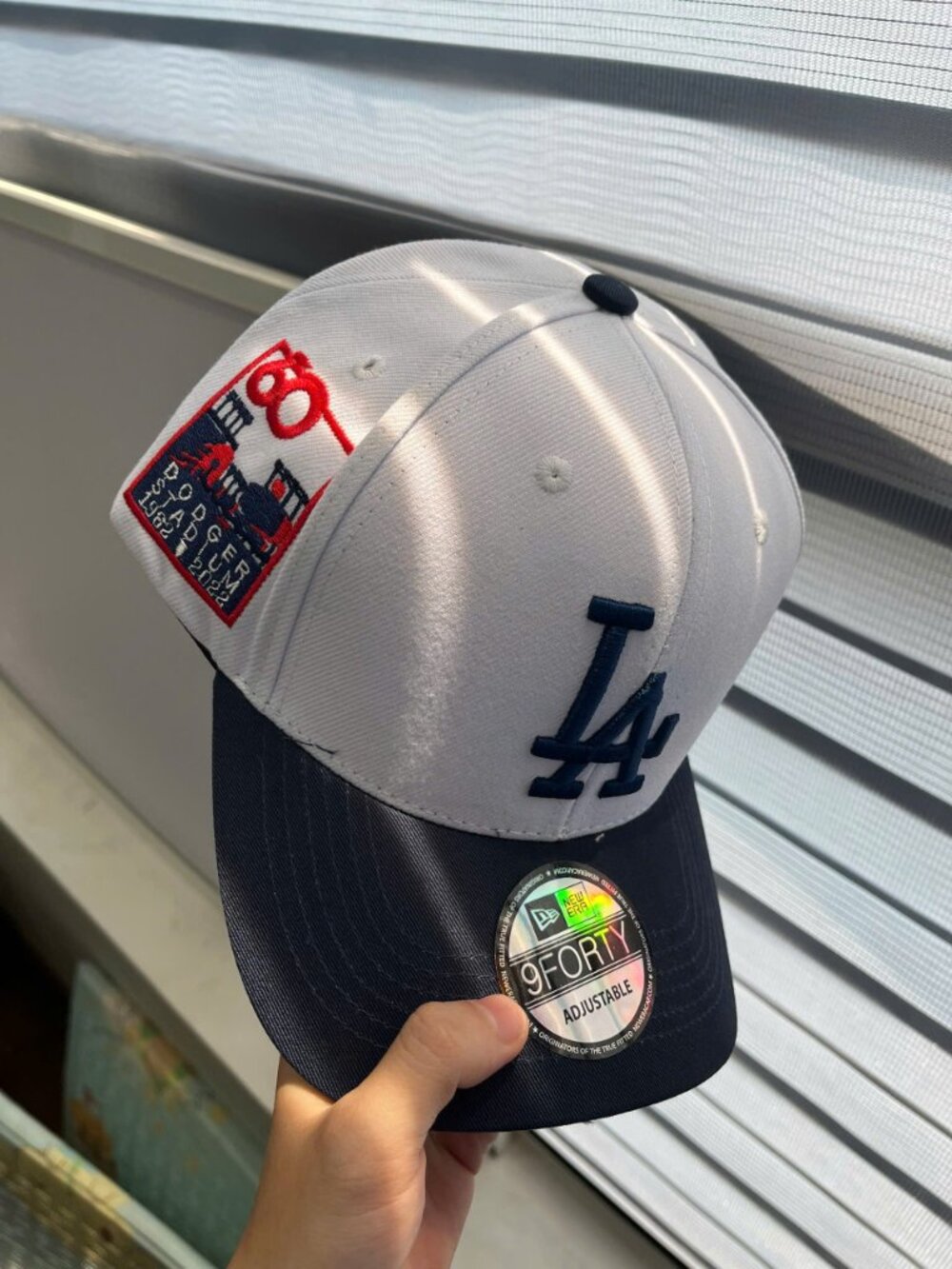 LA White Navy Embroidered Baseball Cap Side Patch Adjustable Streetwear Hat